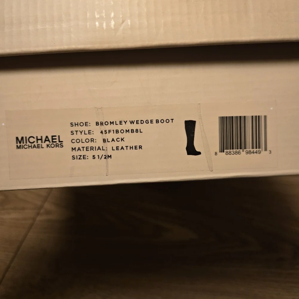 michael kors bromley wedge boots - Picture 10 of 12